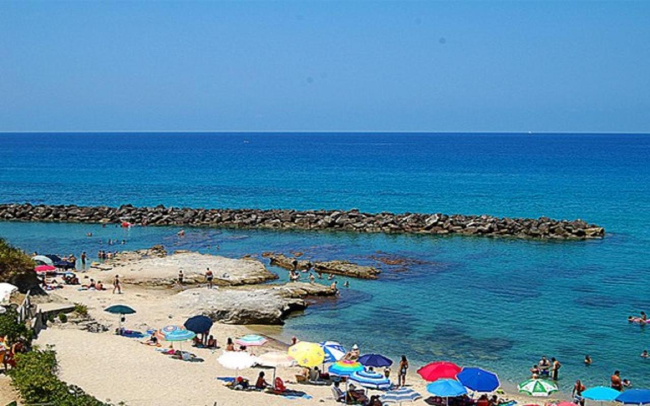 לינה וארוחת בוקר Filadelfia Le Due Torri מראה חיצוני תמונה